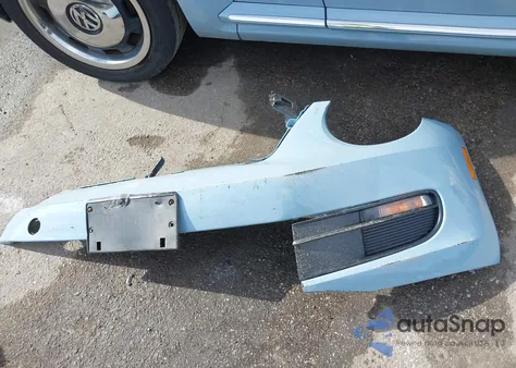 2012 Volkswagen Beetle 2.5L z USA, uszkodzony, nr VIN 3VWJP7AT2CM601071